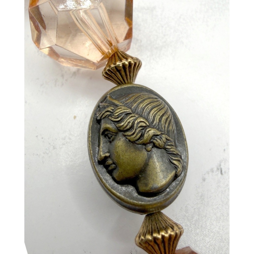 ME Makeover Essentials Roman Cameo Peach‎ Faceted Bead Necklace 22"